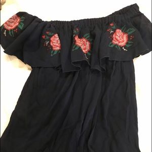 VICI DOLLS off shoulder top